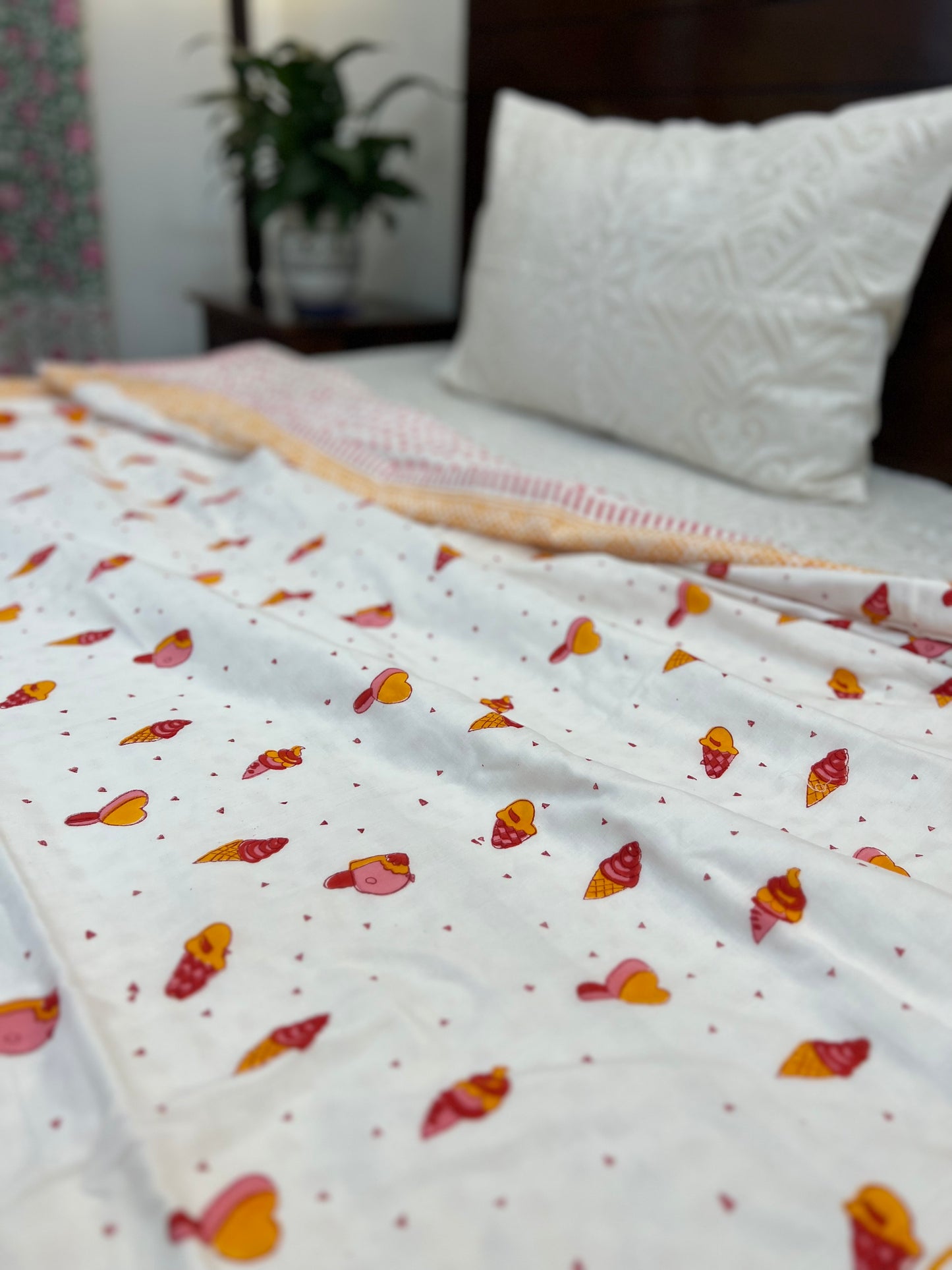 Reversible Hand Block Organic Cotton Dohar | Single Size | 60*90 Inches | Icecreams