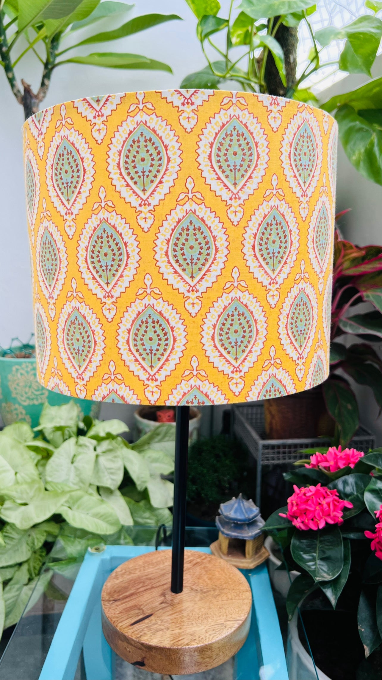 Lamp - Yellow & Green Booti