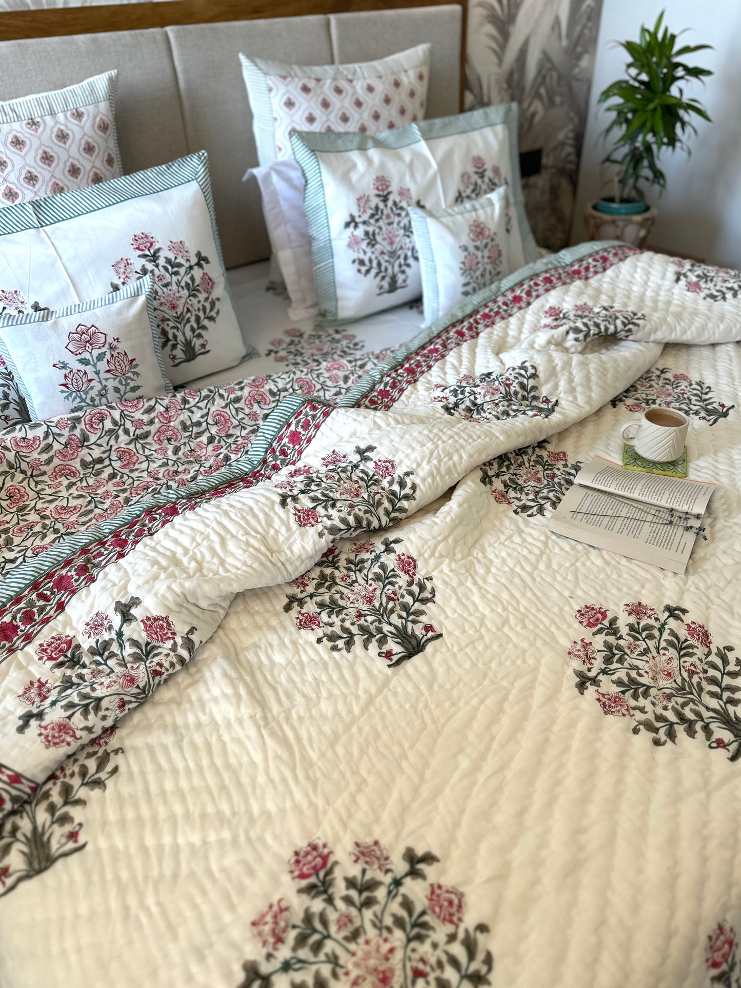 Bedding Set Hand Block | Quilt with Bedsheet Set | Moonlit Rose