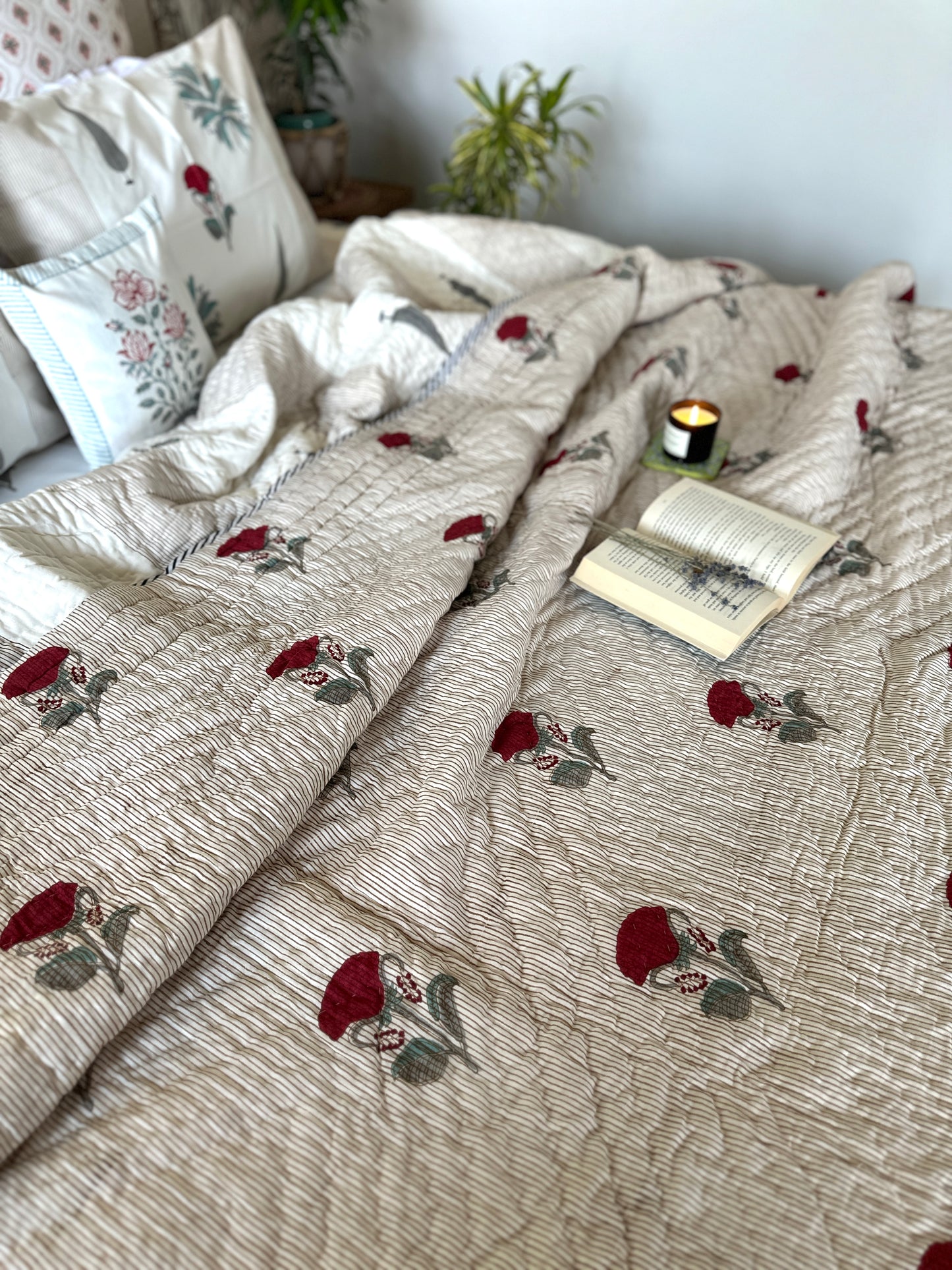 Bedding Set Hand Block | Quilt with Bedsheet Set | Urban Zen