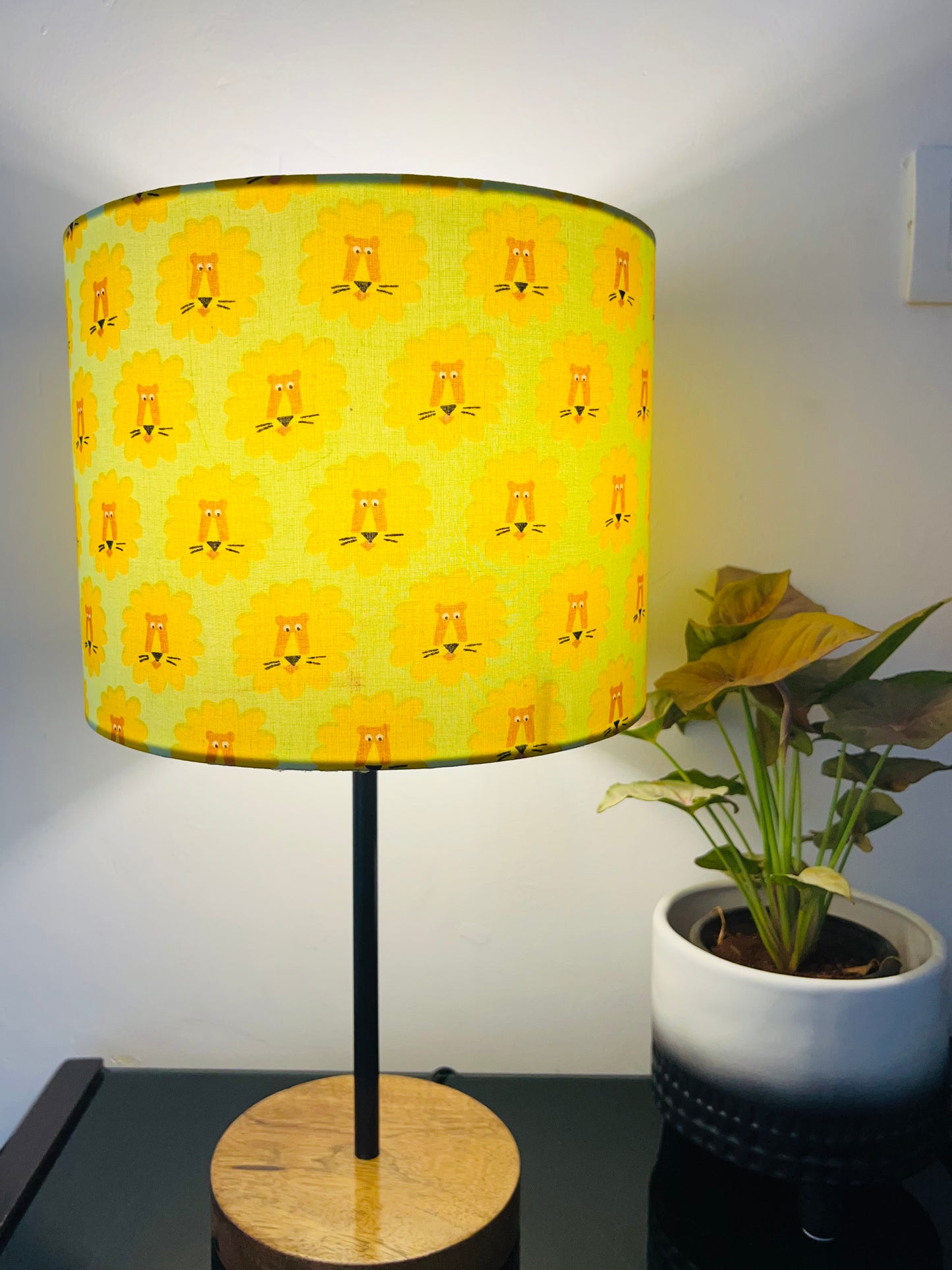 Lamp - Jungle Theme | Baby Tiger | Lemon Yellow