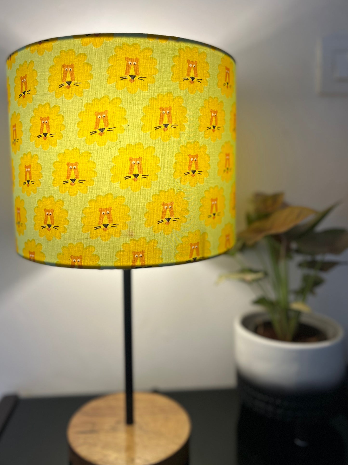 Lamp - Jungle Theme | Baby Tiger | Lemon Yellow