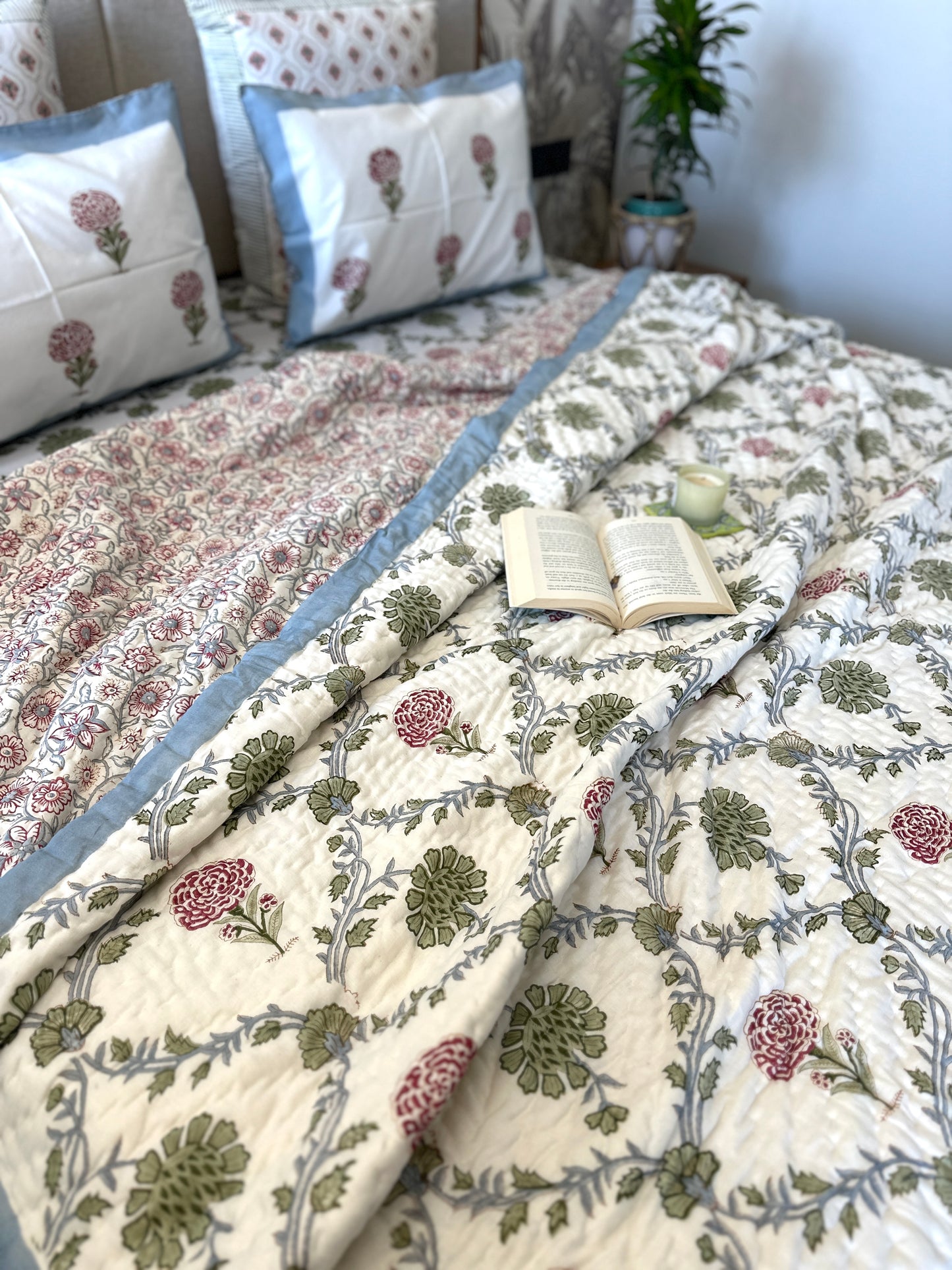 Bedding Set Hand Block | Quilt with Bedsheet Set | Floral Cascade