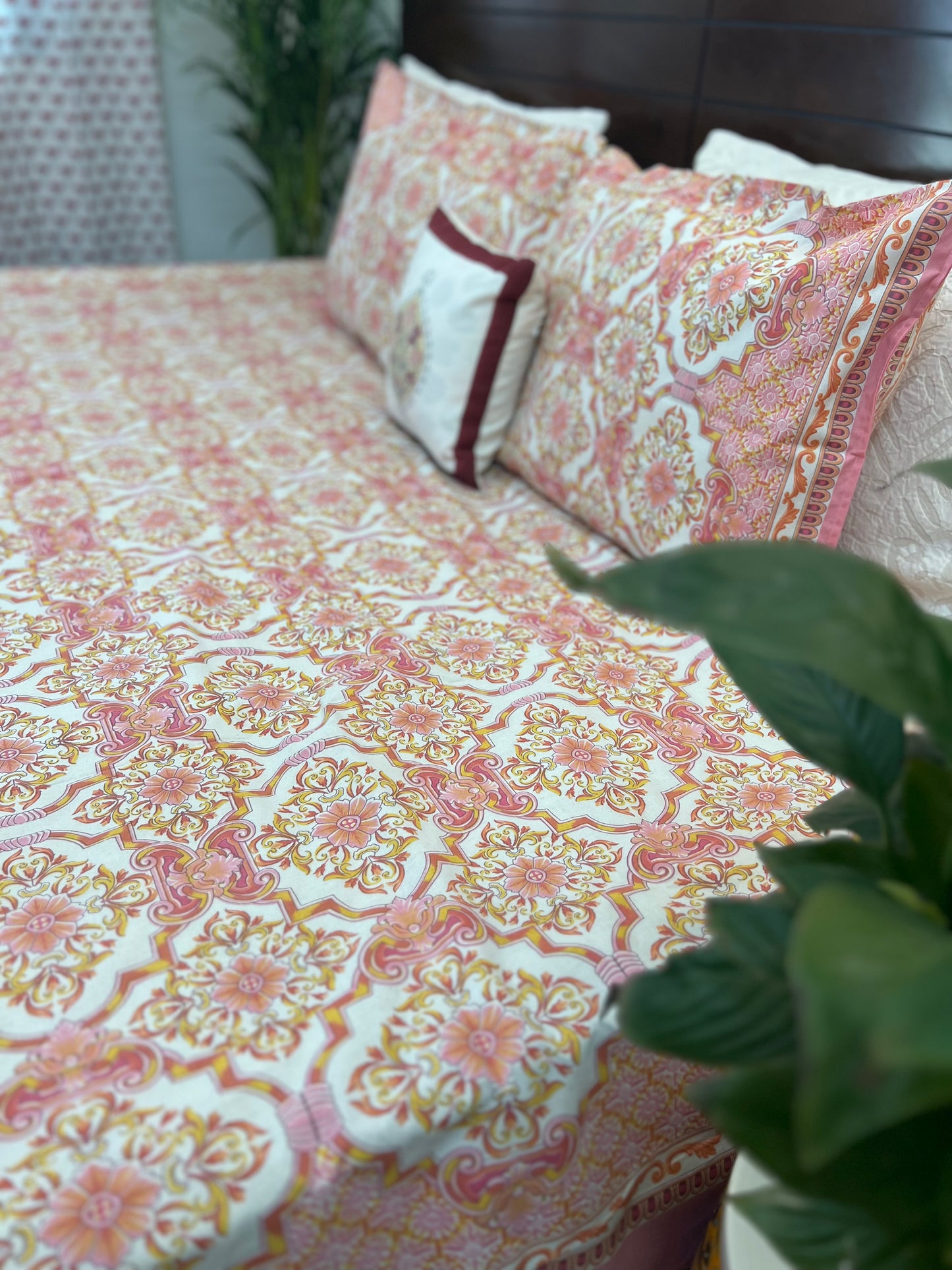 King Size | 90*108 Inches | Pink Pattern