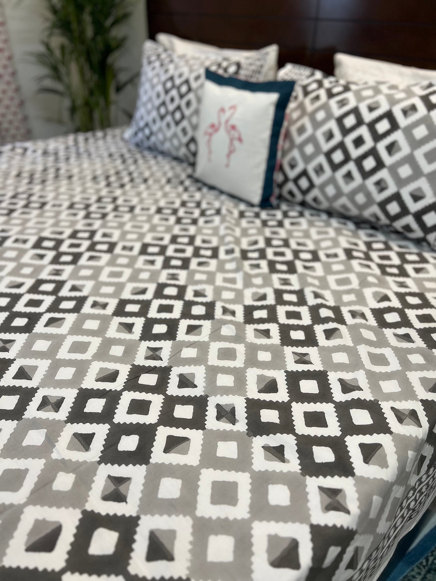 Grey's | Hand Block Bedsheet