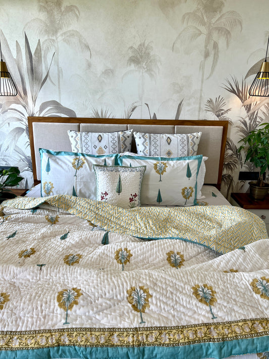 Bedding Set | Quilt with Bedsheet | Sunkissed