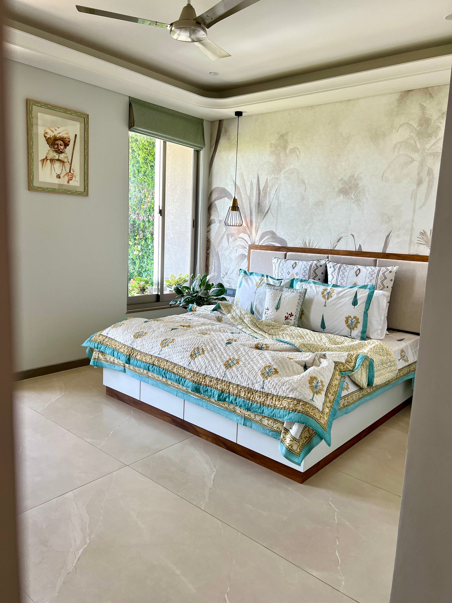 Bedding Set | Quilt with Bedsheet | Sunkissed