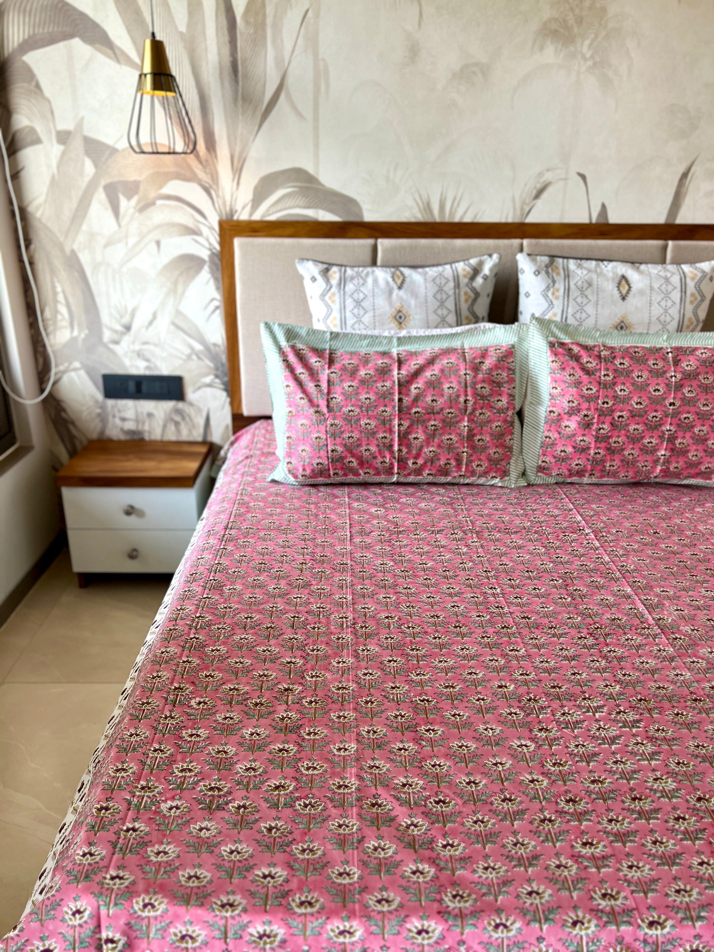 Bedding Set | Quilt with Bedsheet Set | Pink Bloom