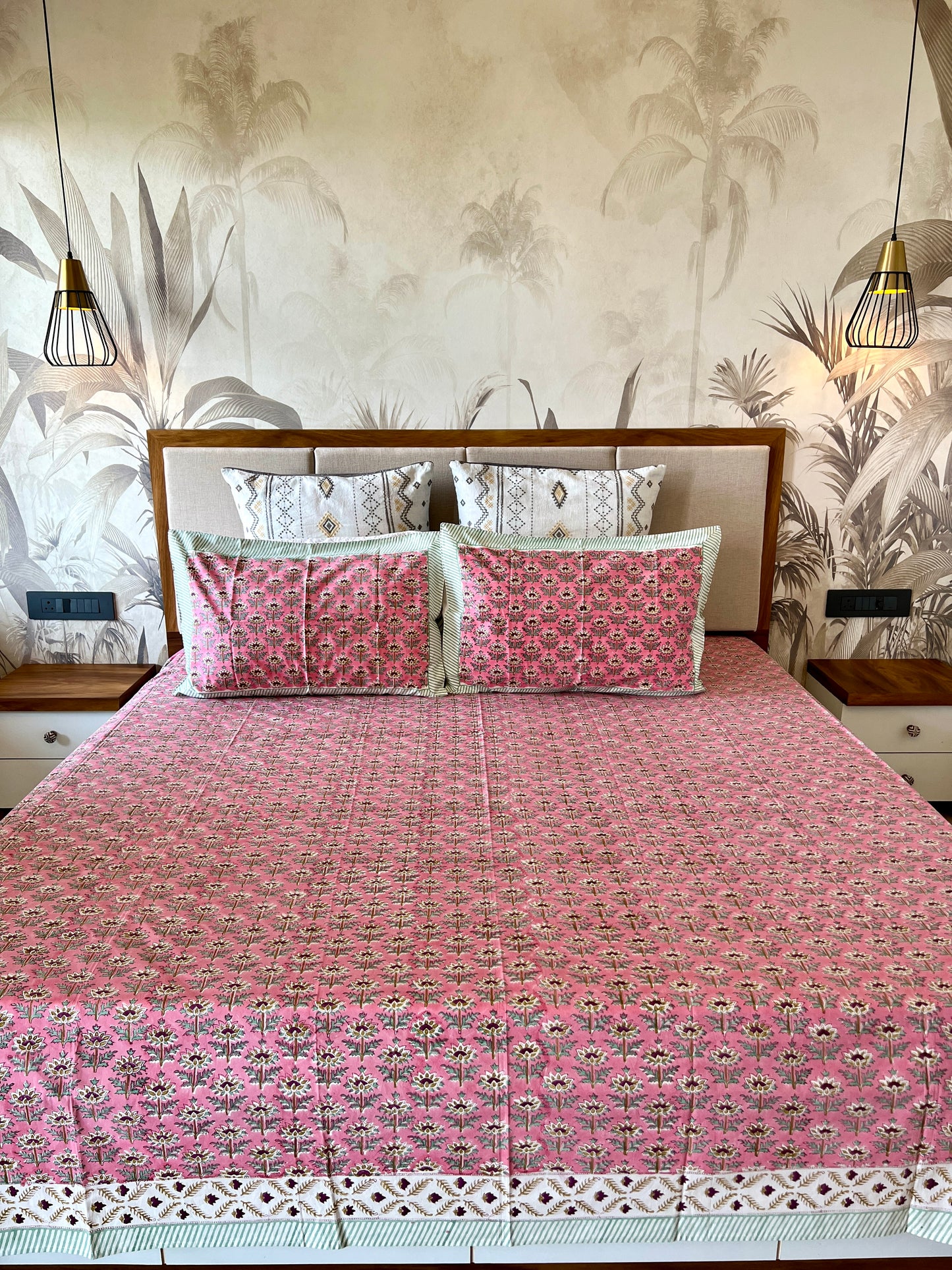 Bedding Set | Quilt with Bedsheet Set | Pink Bloom