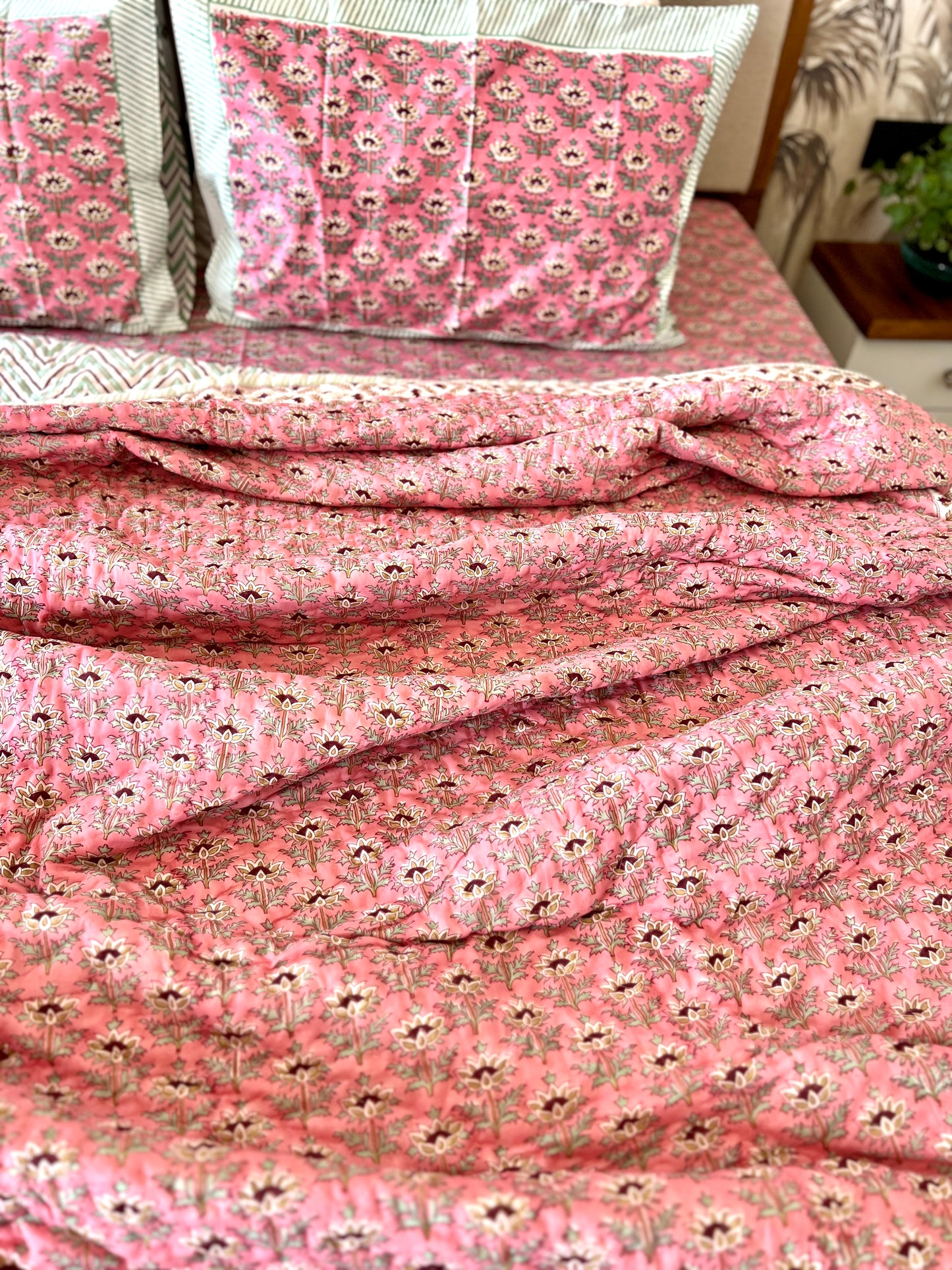 Bedding Set | Quilt with Bedsheet Set | Pink Bloom