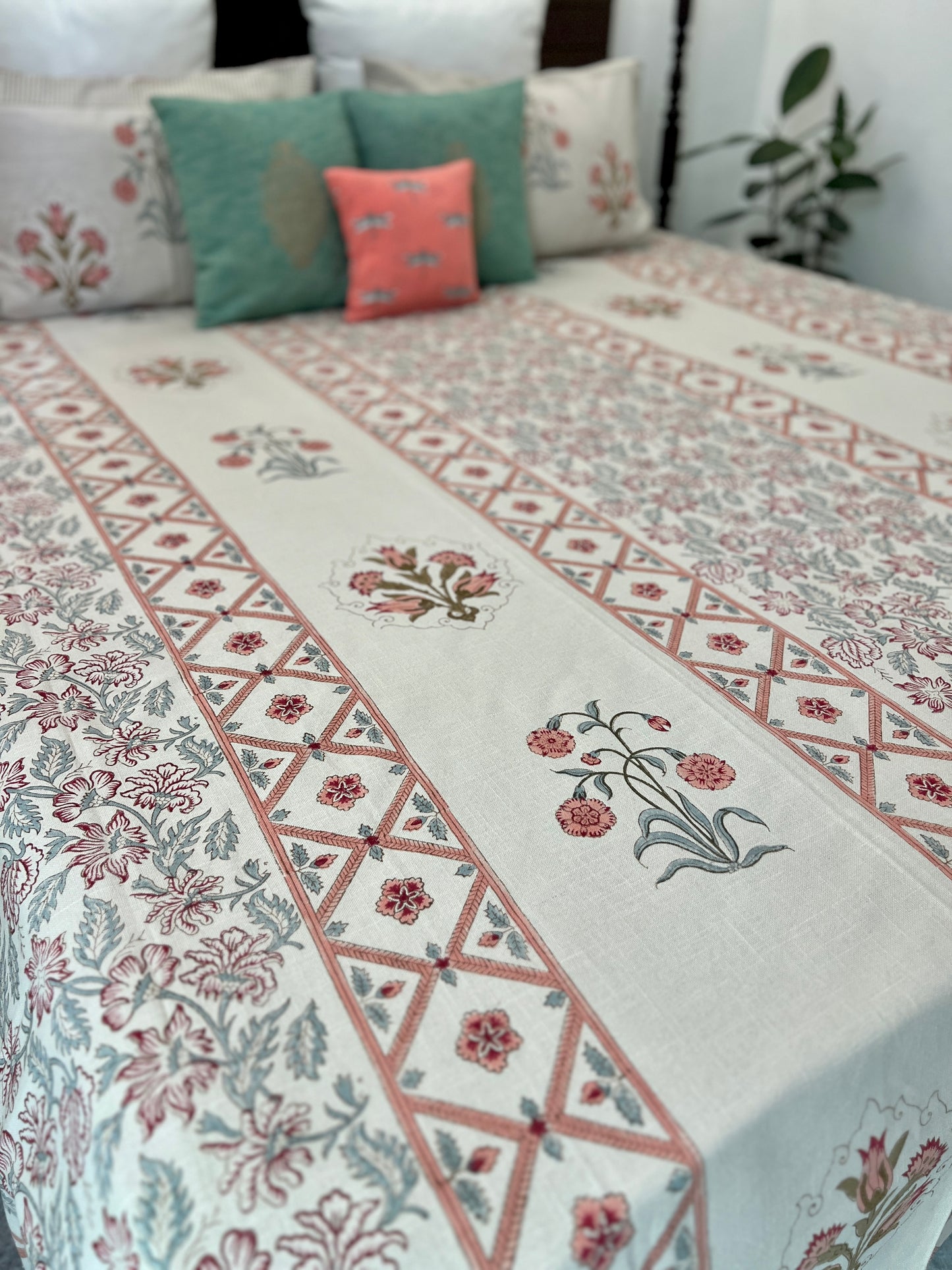 Slub Cotton Bedcover | King Size | Hand Block | 90*108 Inches | Vintage Charm