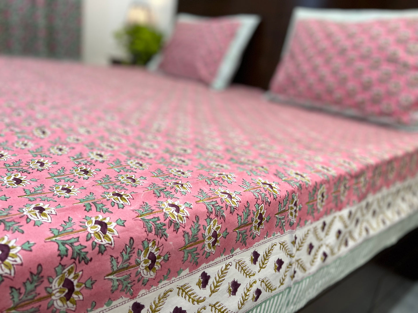 Gulistan | Pink | Hand Block Bedsheet | 300TC