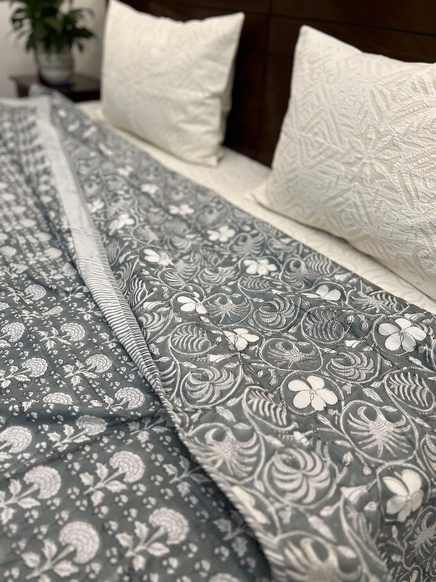 Reversible Hand Block Dohar | King Size | 90*108 Inches | Grey's