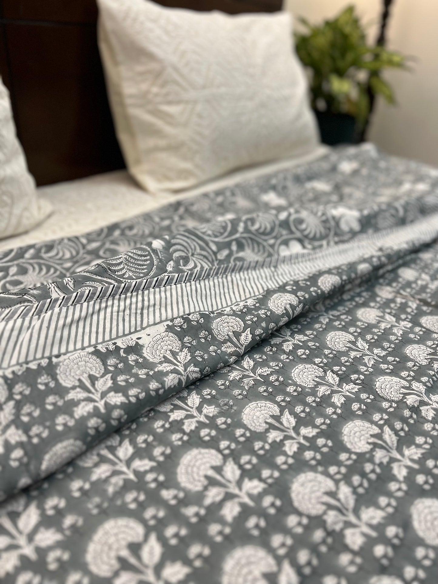 Reversible Hand Block Dohar | King Size | 90*108 Inches | Grey's